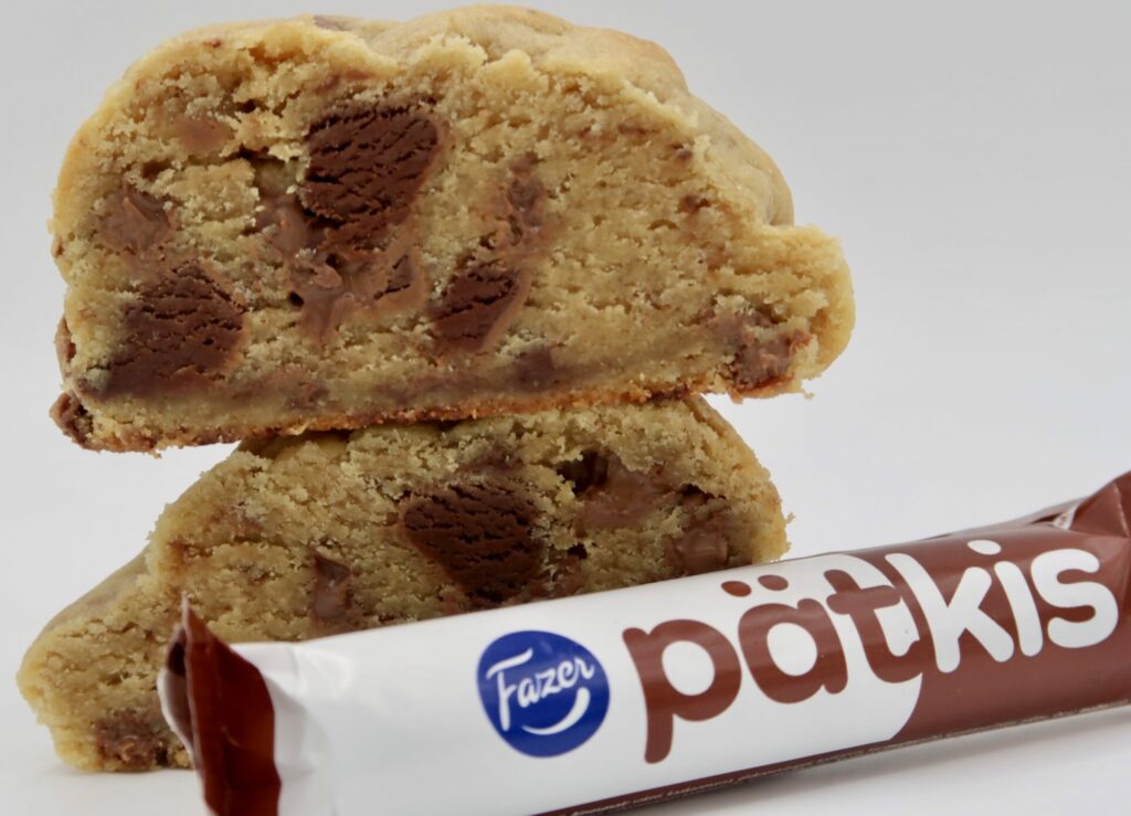 Yummy Pätkis flavor chuncky cookie